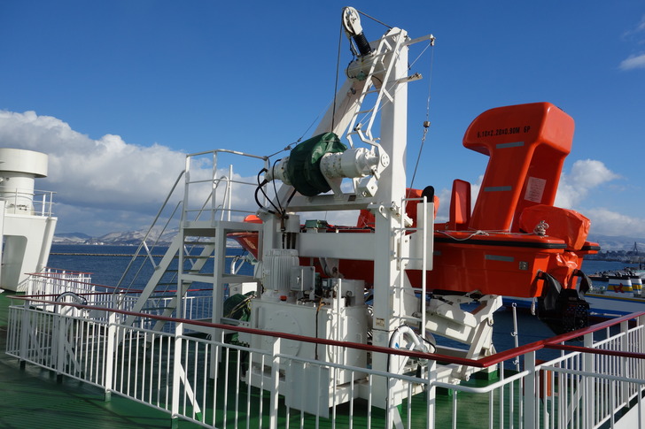 津軽海峡フェリー ブルードルフィン 甲板
